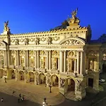 Le Pavillon Des Lettres Parijs