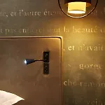 Le Pavillon Des Lettres Parijs