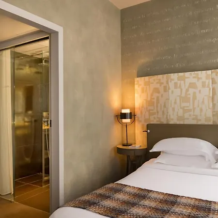Hotel Le Pavillon Des Lettres