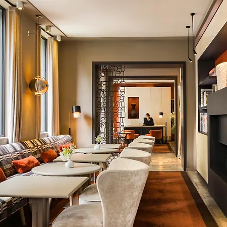 Le Pavillon Des Lettres Hotel 4*