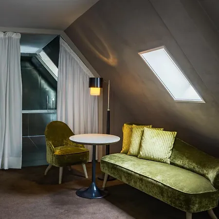 Le Pavillon Des Lettres Hotel