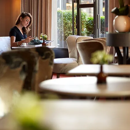 Le Pavillon Des Lettres Szálloda 4*