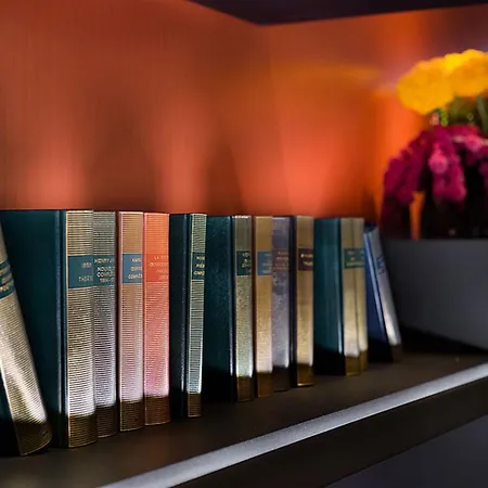 Hotel Le Pavillon Des Lettres 4*