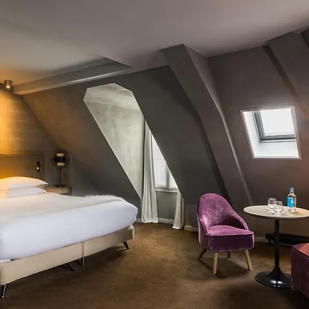 Szálloda Le Pavillon Des Lettres 4*