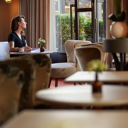 Le Pavillon Des Lettres 4*