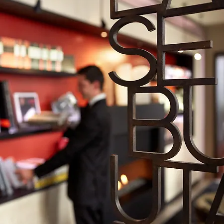 Le Pavillon Des Lettres 4* Parijs