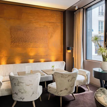 Le Pavillon Des Lettres 4*