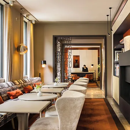 Le Pavillon Des Lettres 4* Parijs