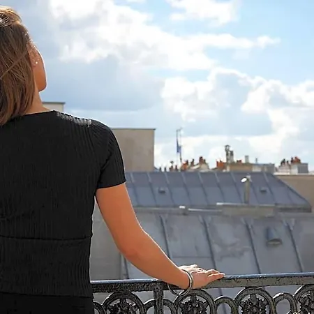 Hotel Le Pavillon Des Lettres 4*