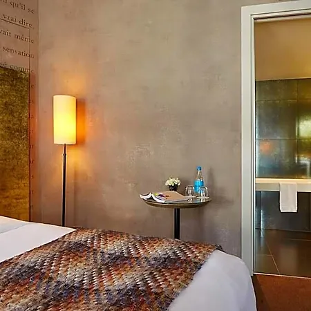Le Pavillon Des Lettres Hotel 4*