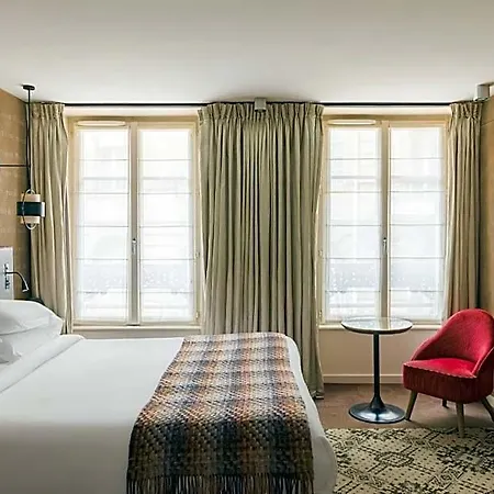 Le Pavillon Des Lettres Hotel 4*