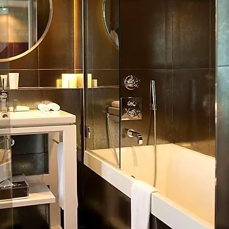 Le Pavillon Des Lettres Hotel