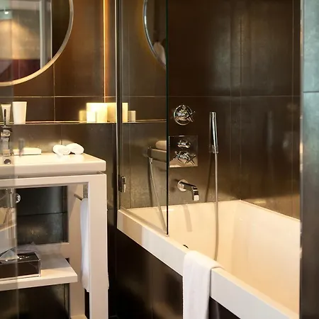 Le Pavillon Des Lettres