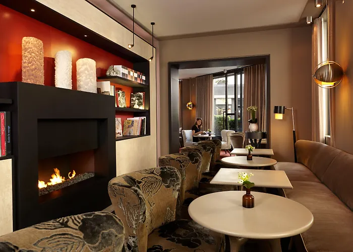 Le Pavillon Des Lettres