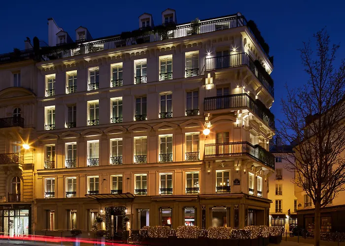 Hotel Le Pavillon Des Lettres 4*