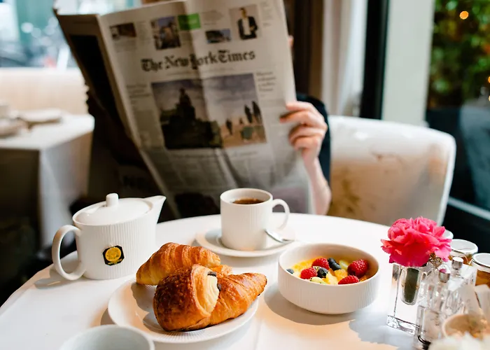 Hotel Le Pavillon Des Lettres 4*