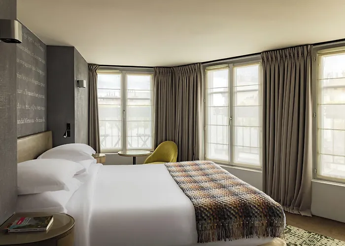 Le Pavillon Des Lettres Hotel