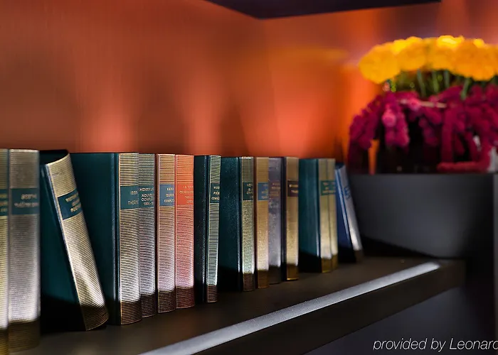 Hotel Le Pavillon Des Lettres