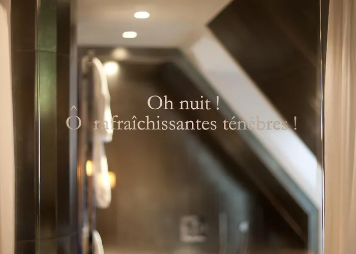 Hotel Le Pavillon Des Lettres