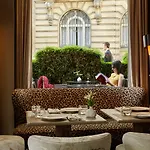 ホテル Le Pavillon Des Lettres パリ